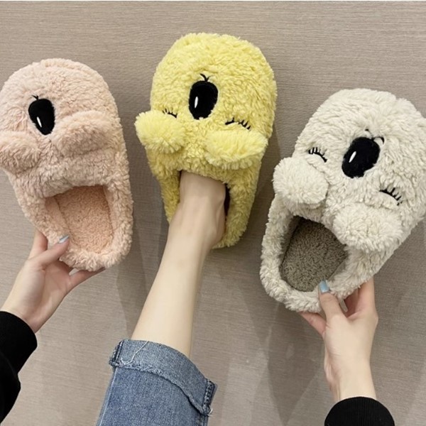 دمپایی خزدار نخی زنانه